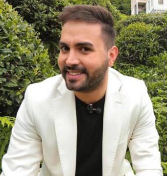 İşte Zehra'nın Kazandığı Okul!