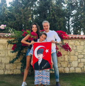 İşte Zehra'nın Kazandığı Okul!