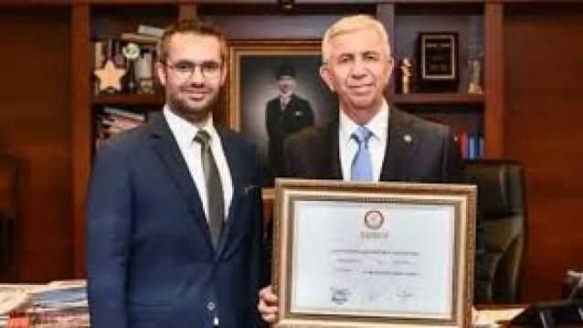 İşte Zehra'nın Kazandığı Okul!