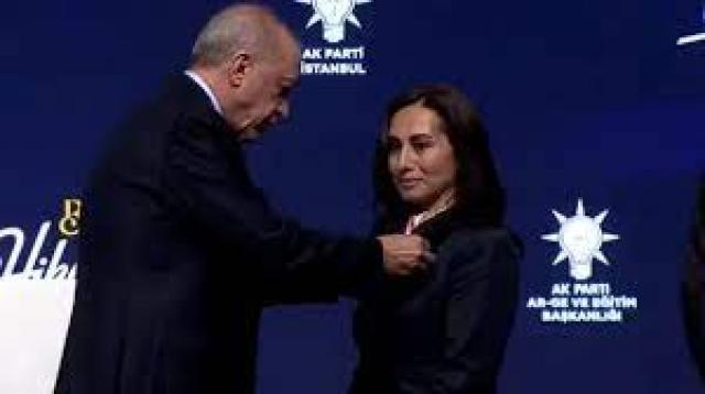 İşte Zehra'nın Kazandığı Okul!