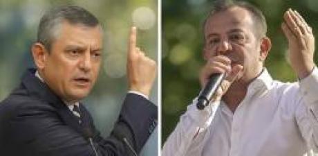 parti'de istifa depremi