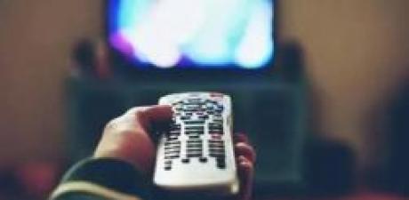 Sevilen dizinin fişini çektiler