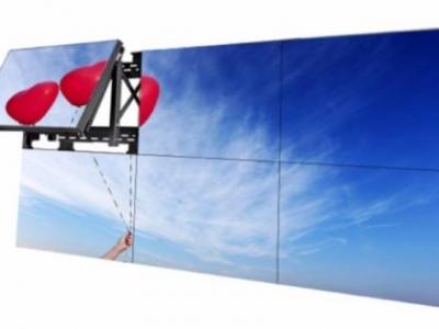 Anne ve babam öldükten sonra dedem beni tek başına büyüttü.