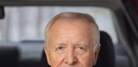 Ehliyete Yaş Sınırı