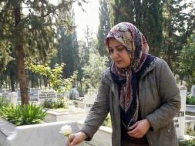 Gizlice Bırakılan Beyaz Gül