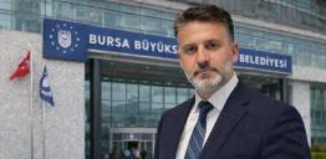 Belediye Başkanvekili olarak göreve seçildi