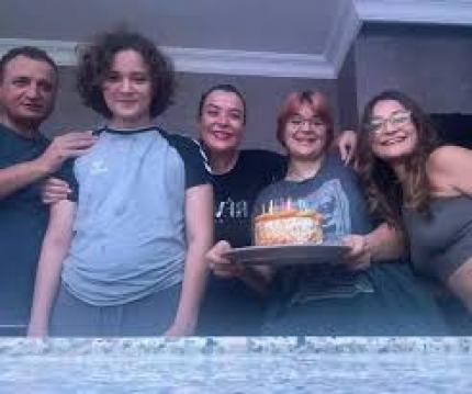 İşte Zehra'nın Kazandığı Okul!