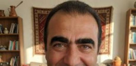 Farklı Ten Renkli İkizlerin Sırrı