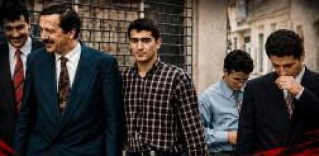 Yanındaki Kişi Kim Çıktı.
