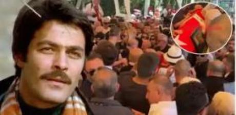 Kadir İnaır Hakkında