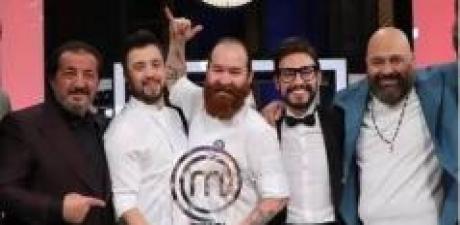 Materchef şefi evinde ölü bulundu