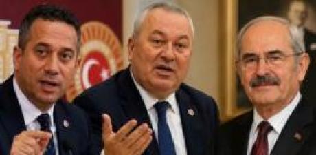 10 Vekil İstifa