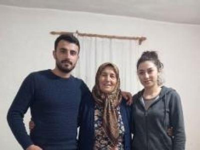 Oğlum ve Kızım Maddi Zorluk Yüzünden
