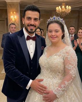 İşte Zehra'nın Kazandığı Okul!