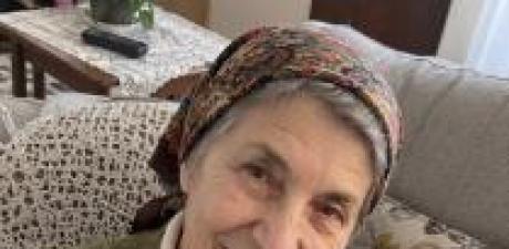 79 YAŞINDA BİR BEBEK DÜNYAYA GETİRDİM.