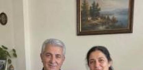Babam, tam 43 yıl boyunca annemin bütün maaşını aldı.
