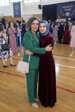 İşte Zehra'nın Kazandığı Okul!