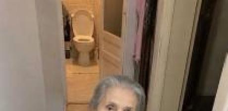 82 YAŞINDAYIM, TEKERLEKLİ SANDALYEYE MAHKUMUM