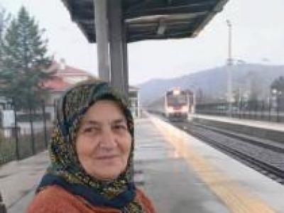 ANNEM 30 YIL BOYUNCA HER PAZAR AYNI TREN
