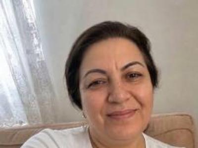 Kendinden küçük biri ile