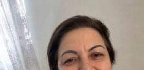 Kendinden küçük biri ile