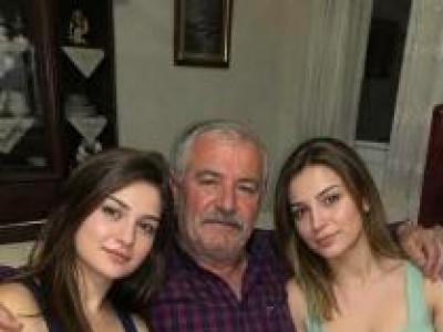 İKİ GENÇ KADIN OLARAK KÖYÜN