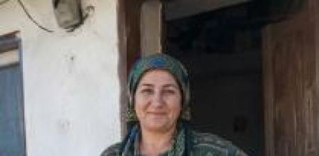 55 YAŞINDA DULUM, KÖYDE YALNIZ YAŞIYORUM.