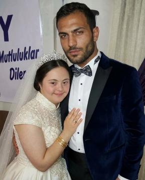 İşte Zehra'nın Kazandığı Okul!