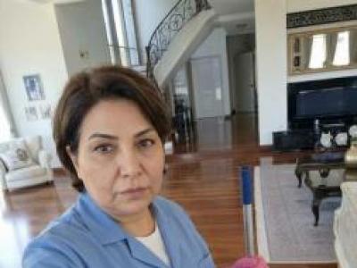 Sekiz yıl boyunca her perşembe aynı kadının evini temizledim.