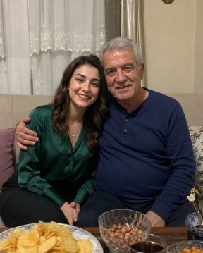 İşte Zehra'nın Kazandığı Okul!