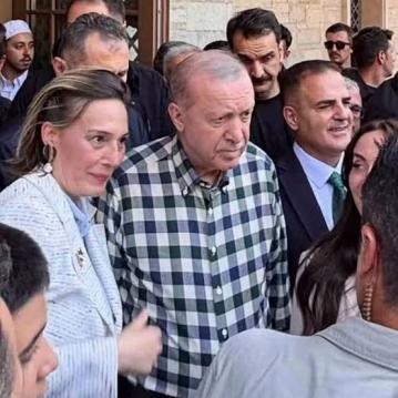 İşte Zehra'nın Kazandığı Okul!
