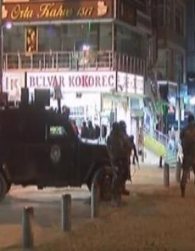 Reina'ya Saldıran Teröristi Yakalamak Bir Eve Operasyon Düzenlendi, Saldırgan Bulunamadı