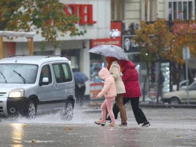 Kahramanmaraş'ta kuvvetli sağanak yaşamı olumsuz etkili oluyor